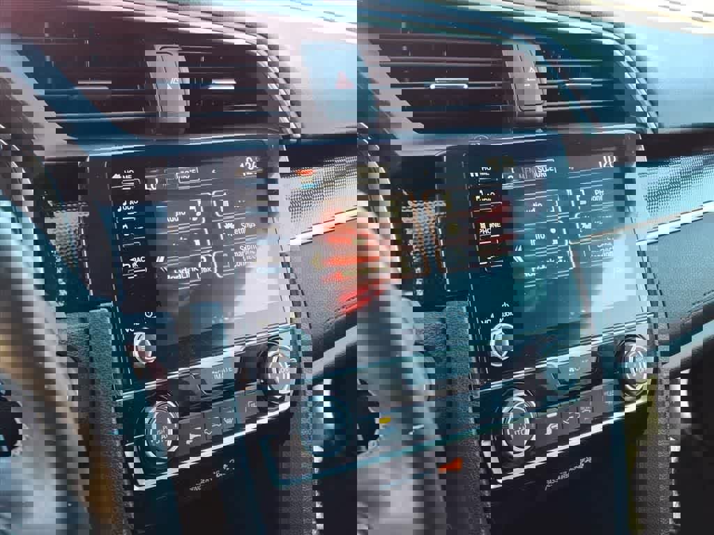 Used 2020 Honda Civic Sport image 19