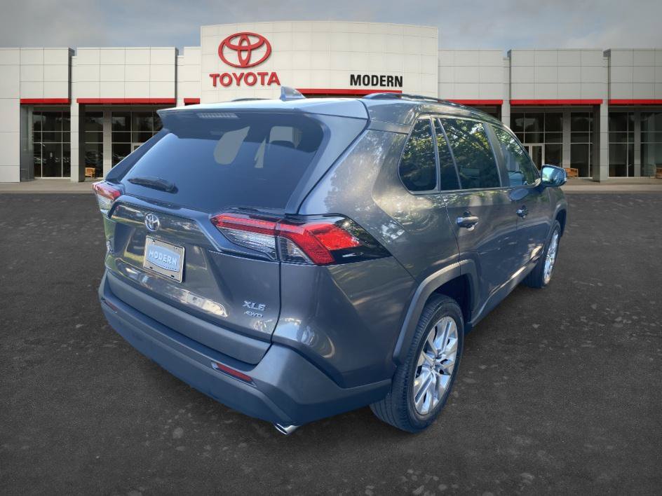 Certified 2023 Toyota RAV4 XLE Premium AWD/4WD image 5