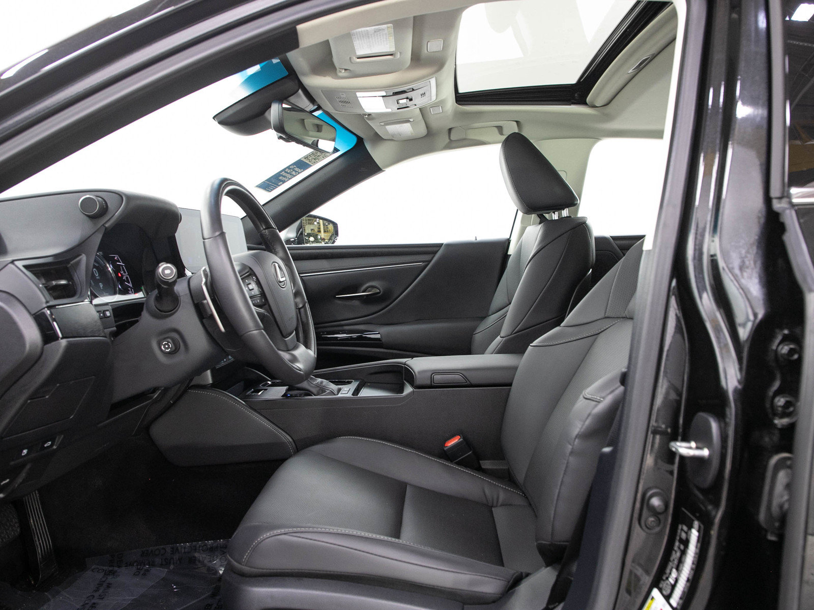 Used 2025 Lexus ES 300h FWD image 22