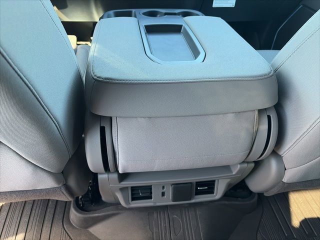 New 2026 GMC Sierra 1500 SLE w/ Preferred Package image 13
