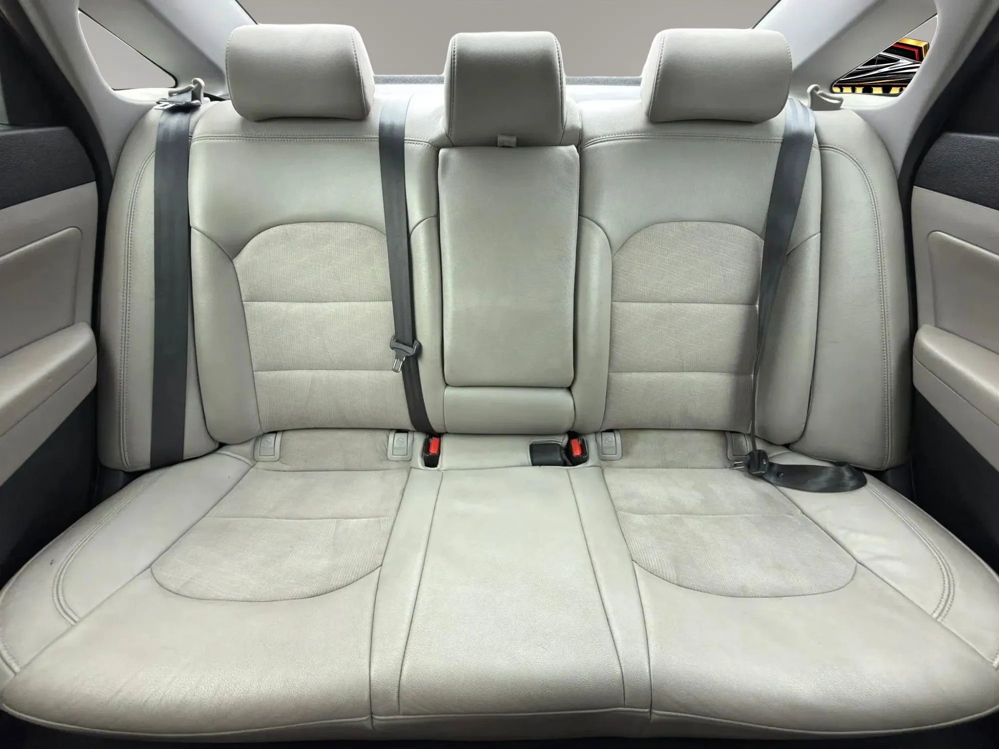 Used 2016 Hyundai Sonata Sport w/ Option Group 1V FWD image 22