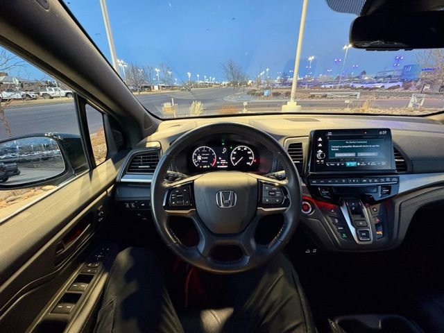 Used 2025 Honda Odyssey Sport-L image 14