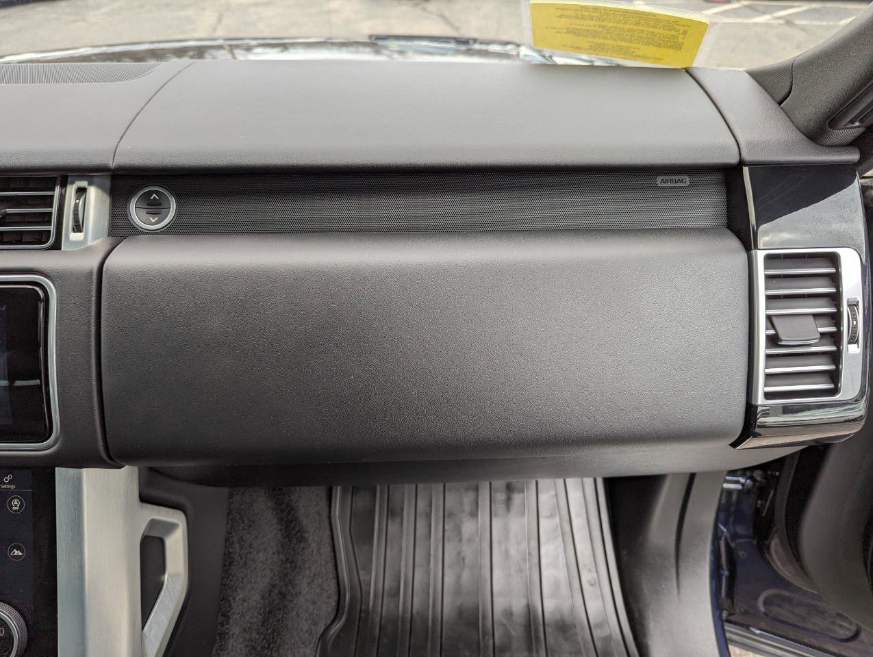 Used 2022 Land Rover Range Rover P525 Westminster Edition image 34