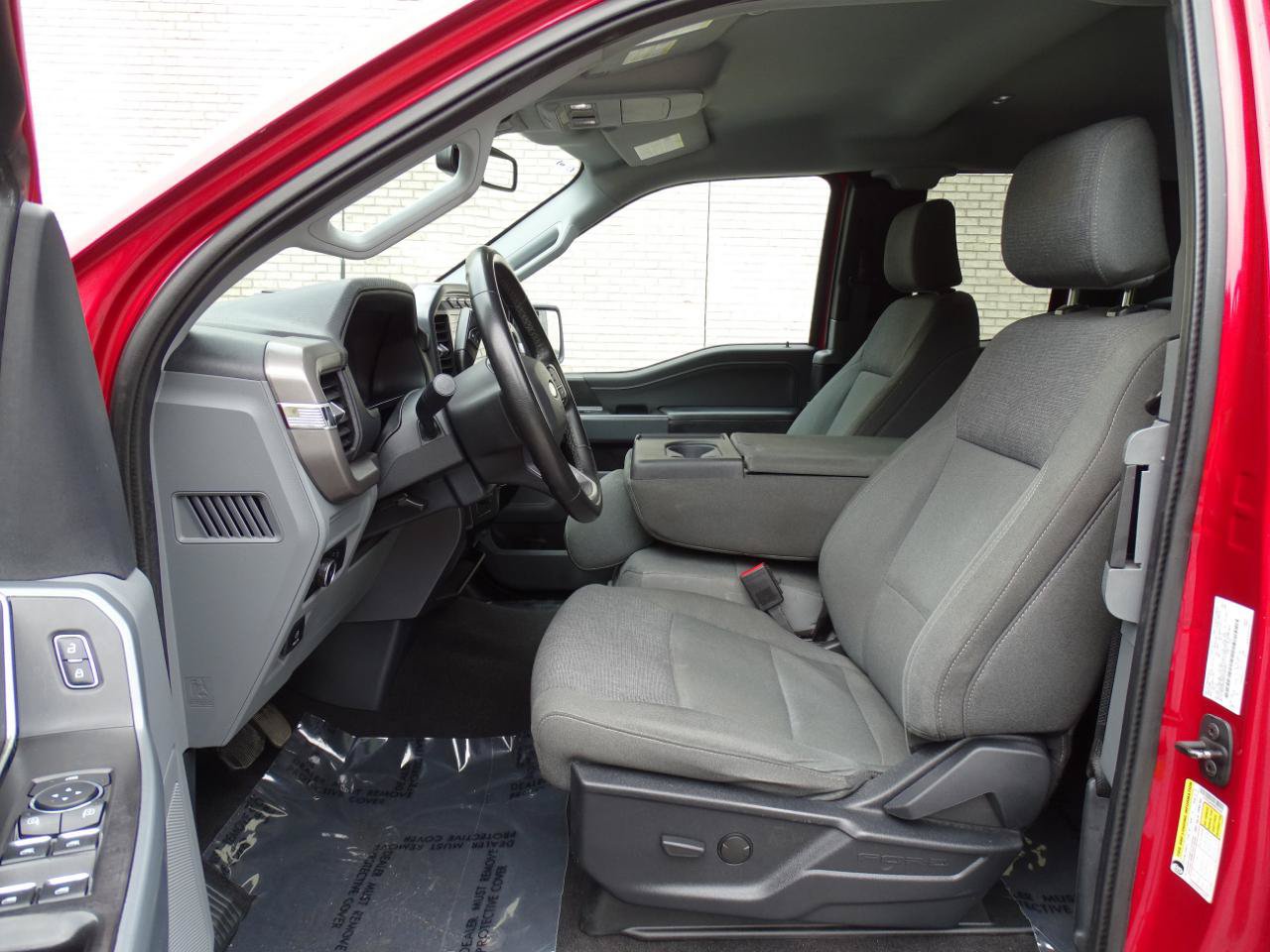 Used 2024 Ford F150 XLT w/ Tow/Haul Package RWD image 16