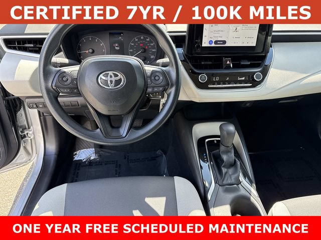 Used 2025 Toyota Corolla LE FWD image 17