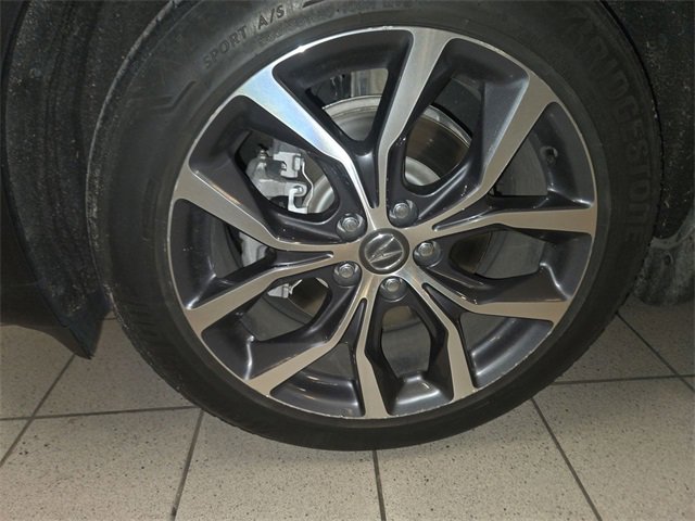 Certified 2023 Acura MDX FWD w/ Technology Package image 10