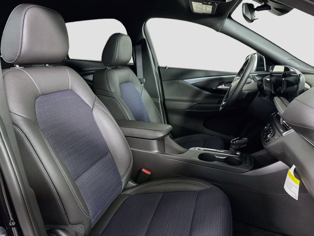 New 2026 Buick Envista Sport Touring w/ Convenience I Package FWD image 25