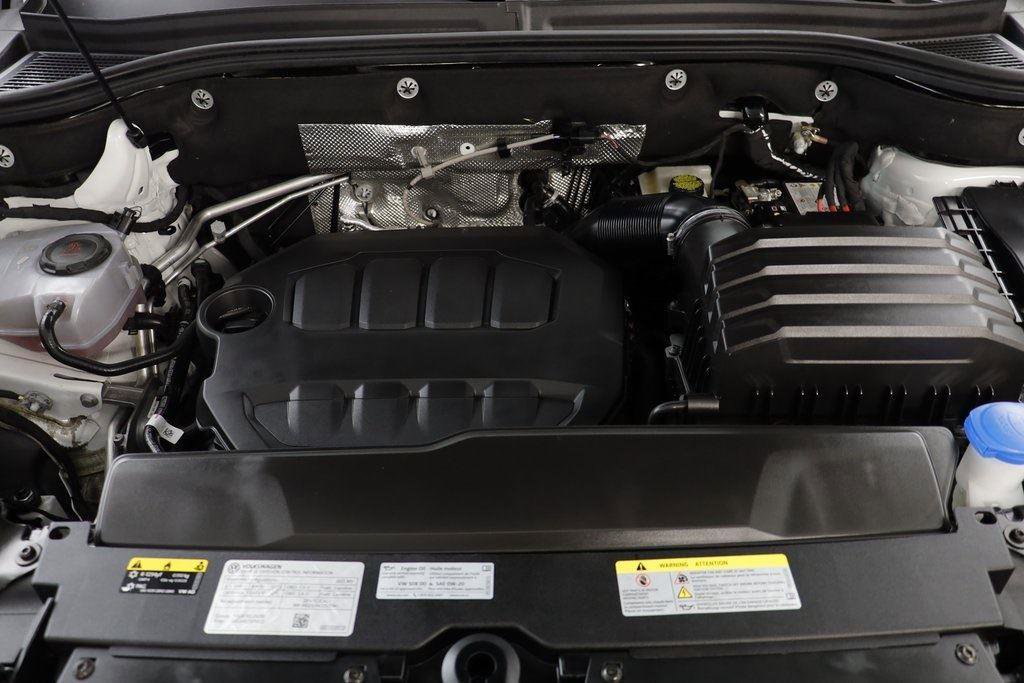 Used 2025 Volkswagen Atlas Cross Sport SE image 21