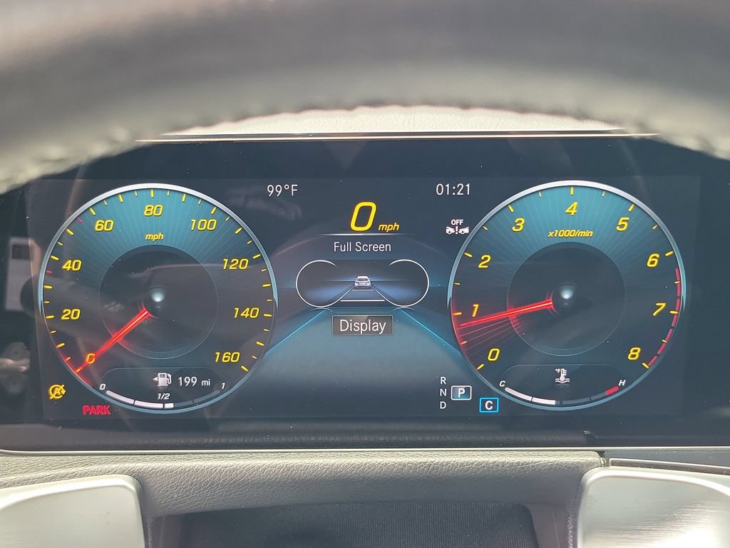 Used 2023 Mercedes-Benz GLB 250 4MATIC image 26