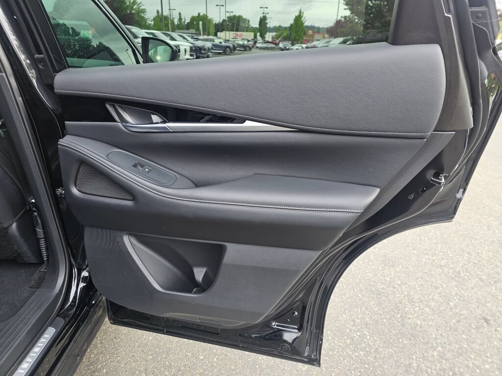 Used 2025 INFINITI QX60 Pure AWD/4WD image 14