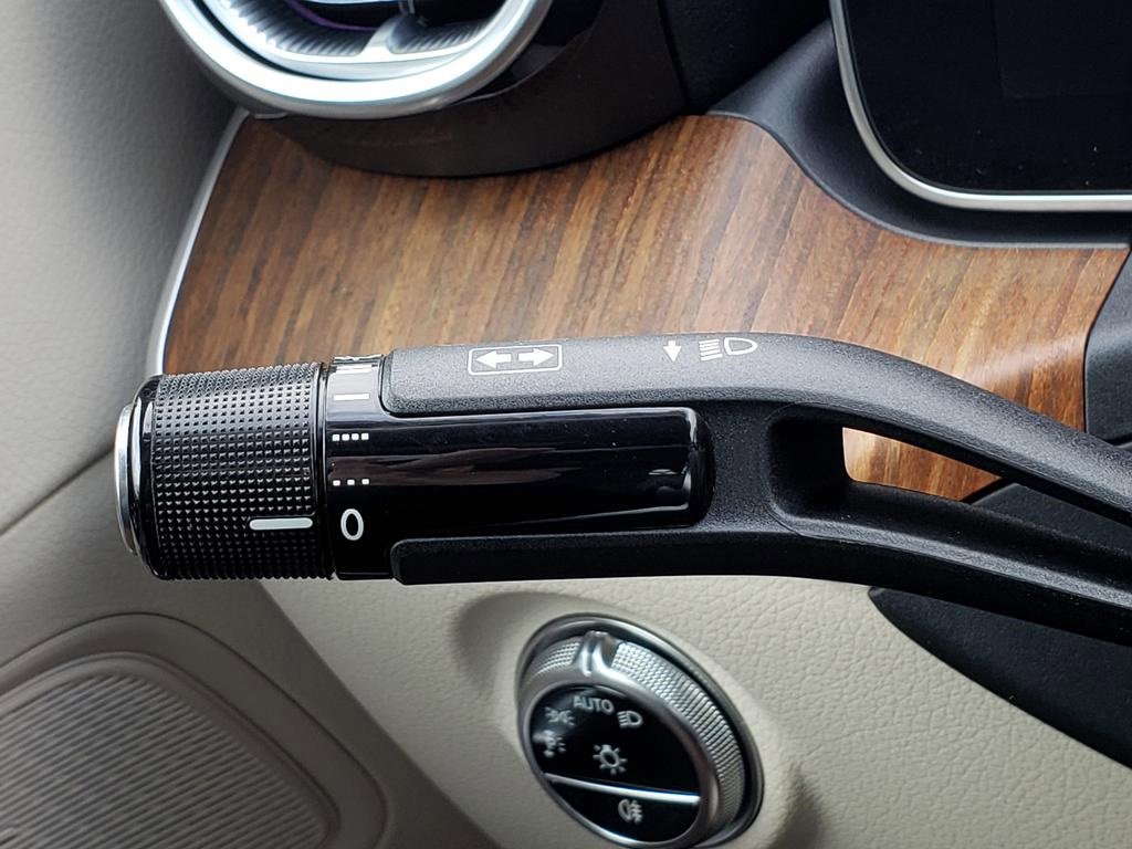 Used 2022 Mercedes-Benz C 300 4MATIC Sedan image 28