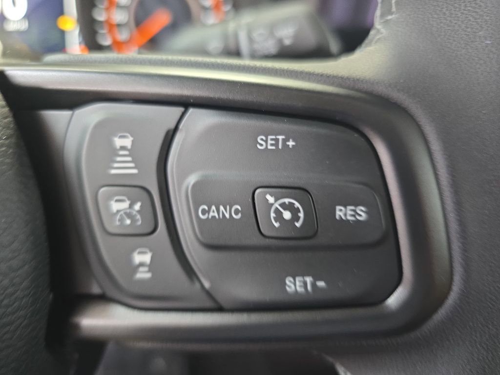 New 2026 Jeep Gladiator Willys AWD/4WD image 18