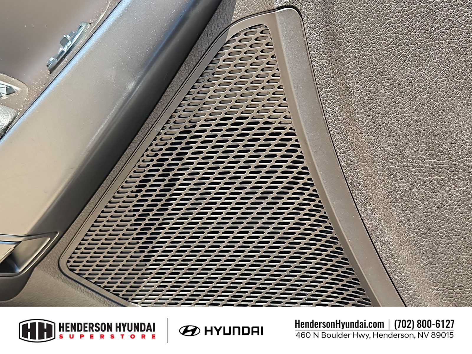 Used 2017 Hyundai Santa Fe Sport AWD/4WD image 29