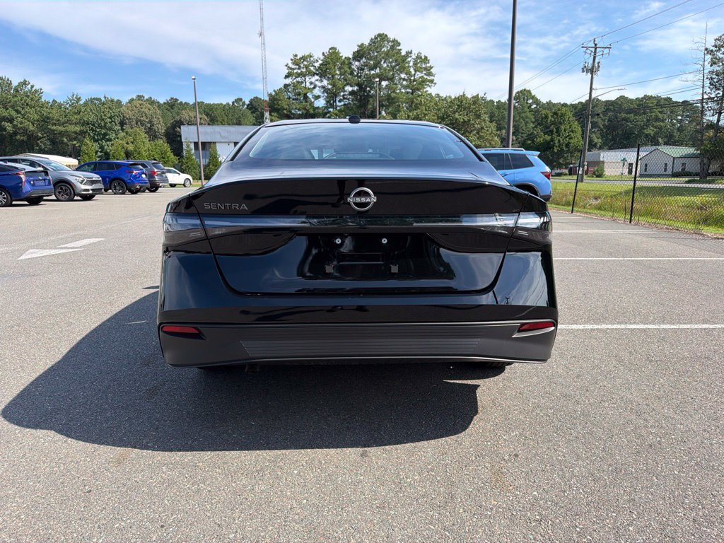 New 2027 Nissan Sentra SV w/ Floor Mat Package FWD image 5