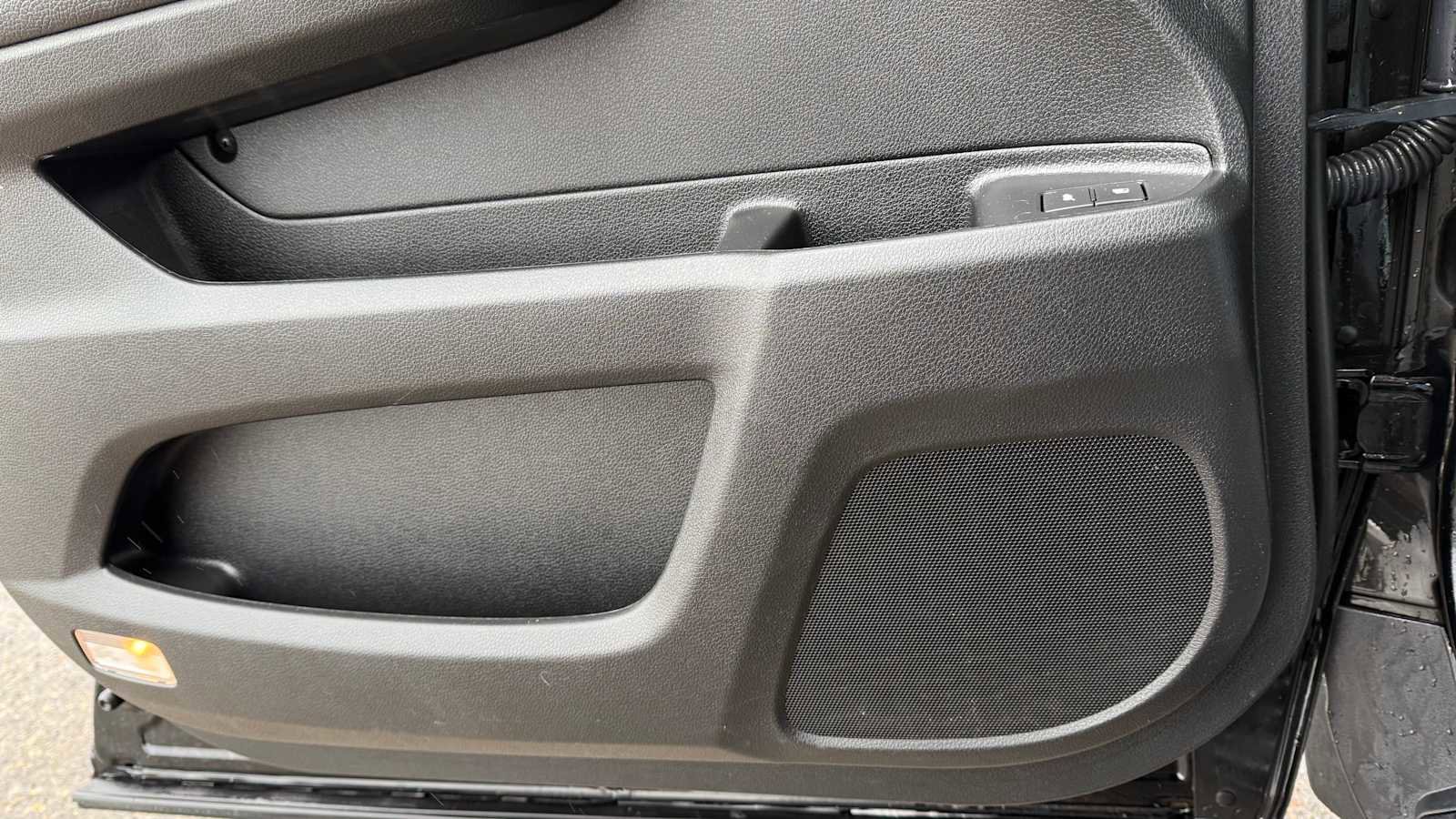 Used 2017 Honda Pilot Elite image 16