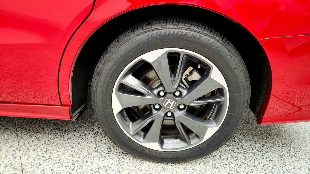 Used 2023 Honda Odyssey Elite image 9