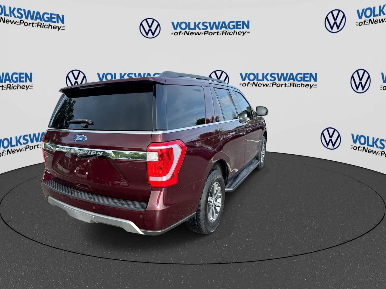 Used 2020 Ford Expedition XLT AWD/4WD image 14