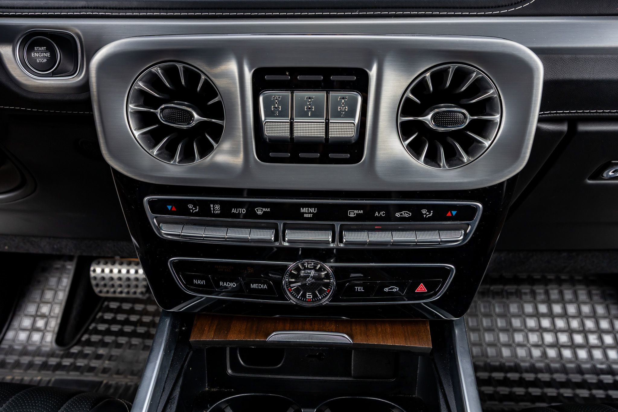 Used 2024 Mercedes-Benz G 63 AMG 4MATIC image 23