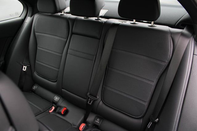 New 2025 Mercedes-Benz C 300 4MATIC Sedan image 30