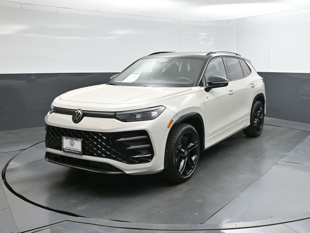 New 2026 Volkswagen Tiguan SE R-Line image 14