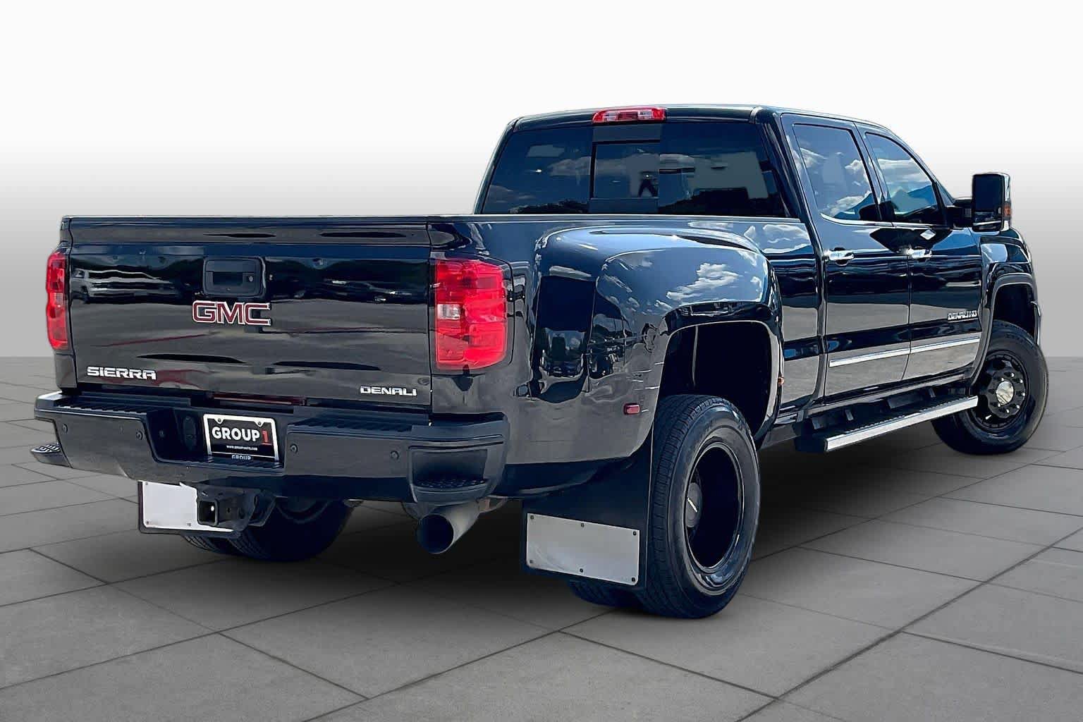 Used 2016 GMC Sierra 3500 Denali w/ Duramax Plus Package AWD/4WD image 13