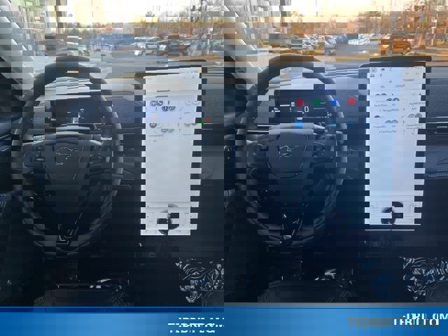 Certified 2025 Ford Mustang Mach-E Premium image 16