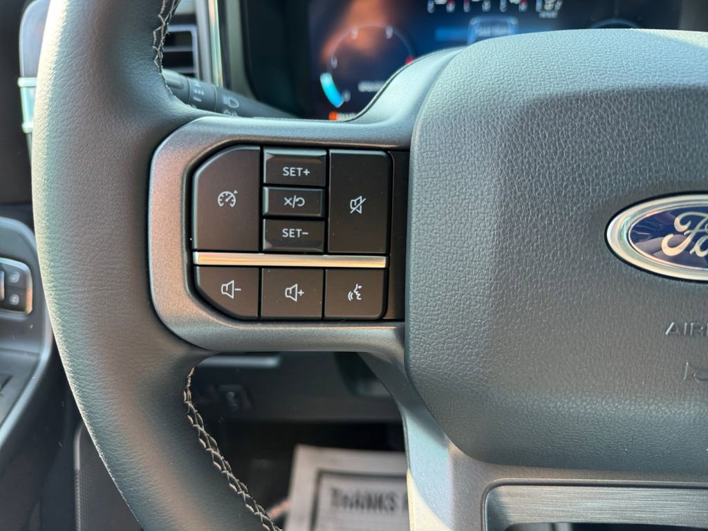 New 2026 Ford F350 Lariat w/ Black Appearance Package AWD/4WD image 33