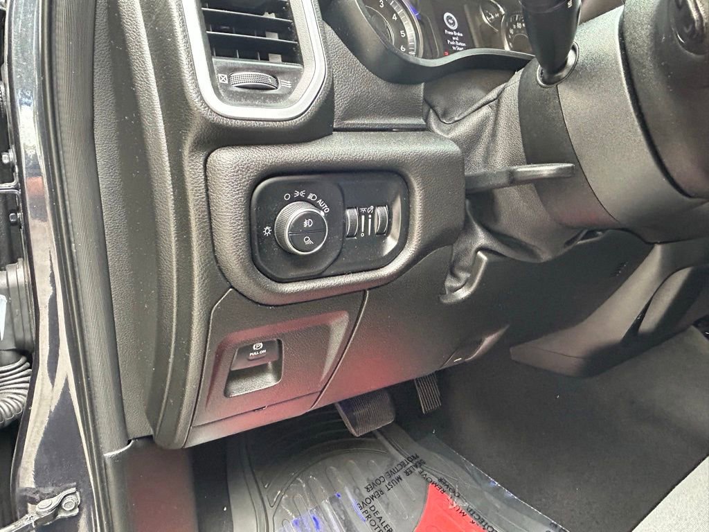 Used 2019 RAM 1500 Big Horn image 18