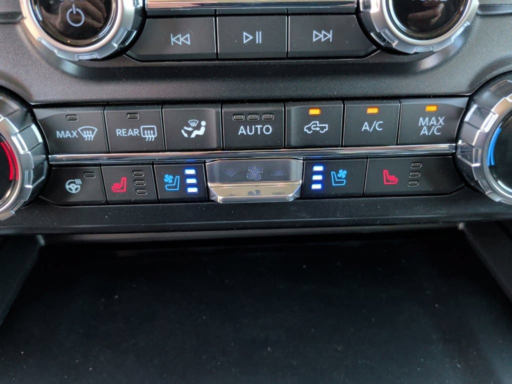 New 2027 Ford F250 Lariat w/ Lariat Premium Package AWD/4WD image 29
