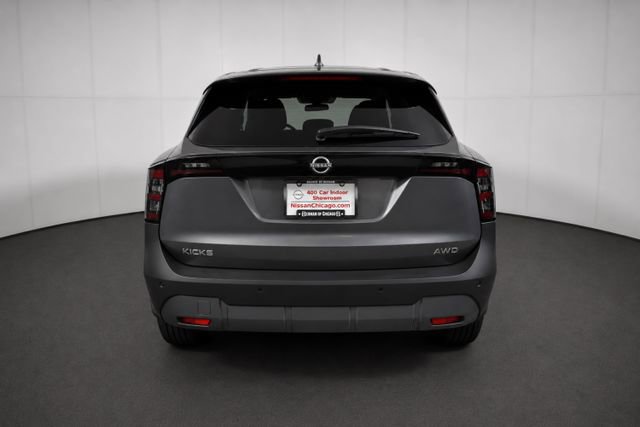 Certified 2025 Nissan Kicks SV AWD/4WD image 5