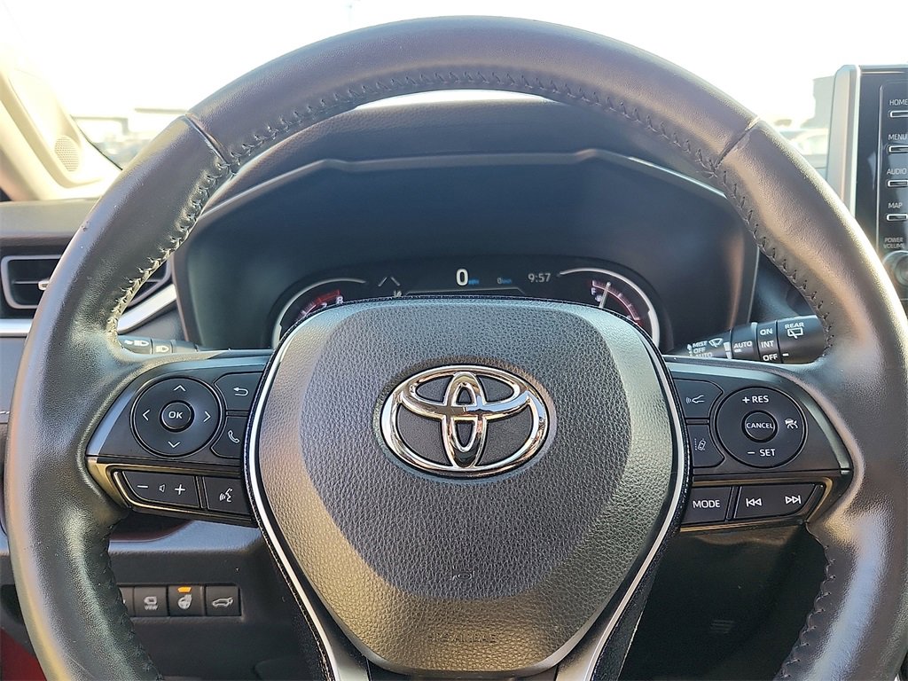 Used 2021 Toyota RAV4 Limited image 20