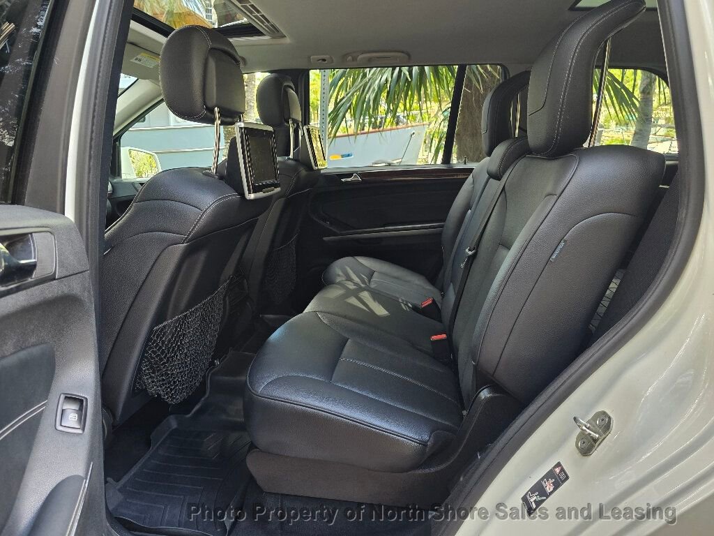 Used 2011 Mercedes-Benz GL 450 4MATIC image 12