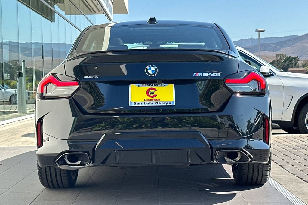 New 2025 BMW M240i xDrive Coupe w/ Premium Package AWD/4WD image 4