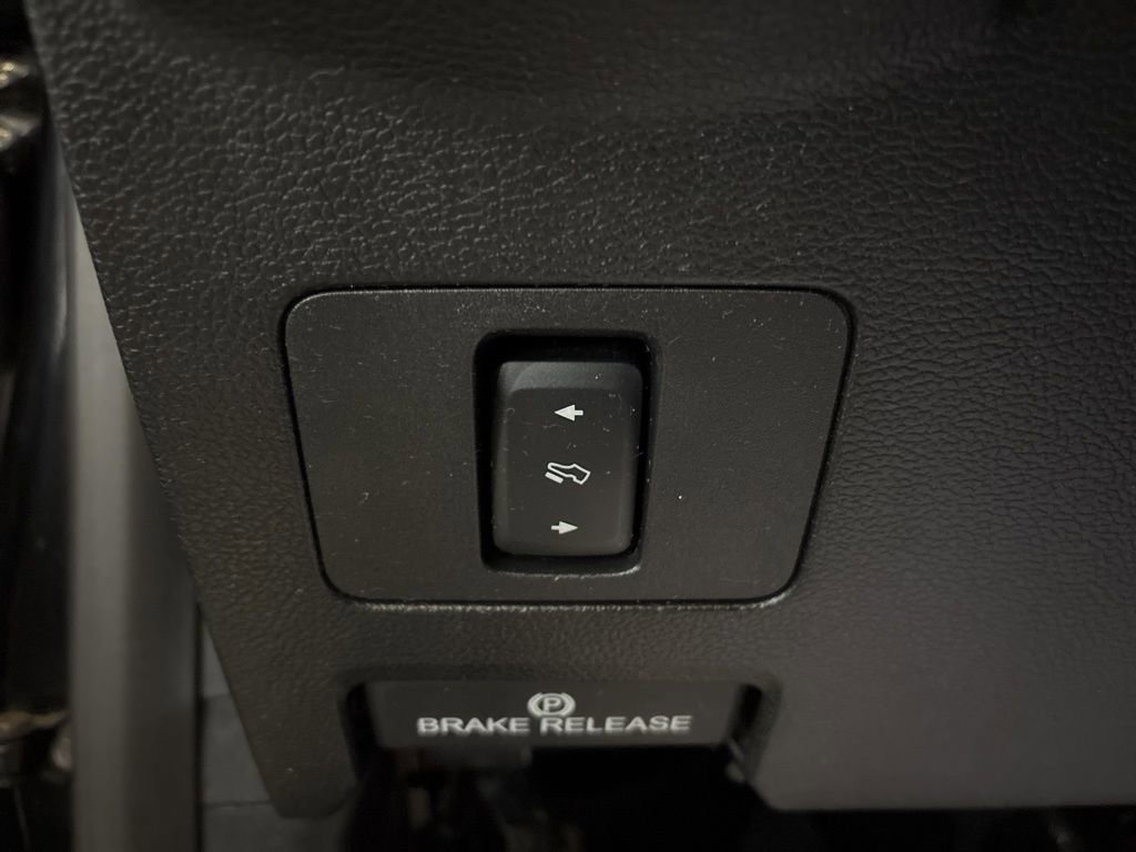 Used 2019 Ford F250 Lariat w/ Lariat Value Package image 23