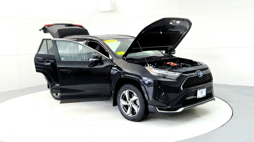 Certified 2024 Toyota RAV4 SE w/ Weather & Moonroof Package AWD/4WD image 12