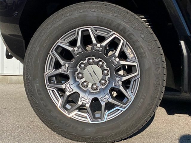 New 2025 GMC Hummer EV 3X AWD/4WD image 21