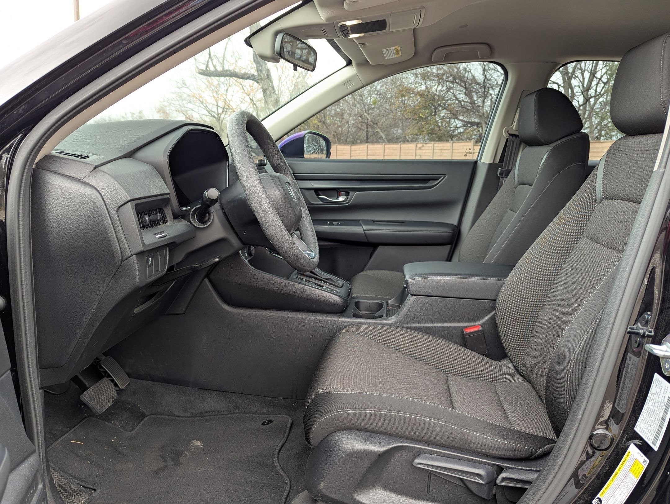 Used 2023 Honda CR-V LX image 10