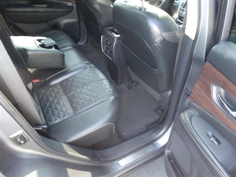 Used 2019 Nissan Murano Platinum w/ Cargo Package AWD/4WD image 23