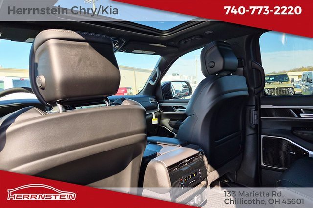 New 2025 Jeep Wagoneer Series III w/ Quick Order Package 25C Super image 26