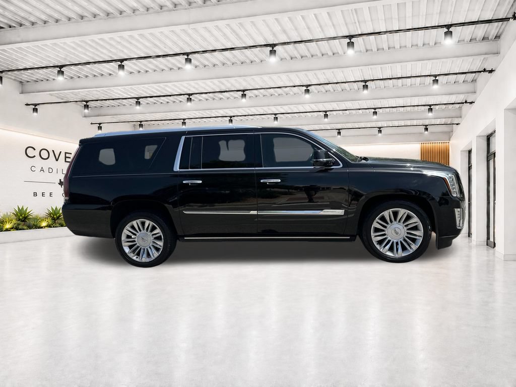 Used 2016 Cadillac Escalade ESV Platinum AWD/4WD image 13