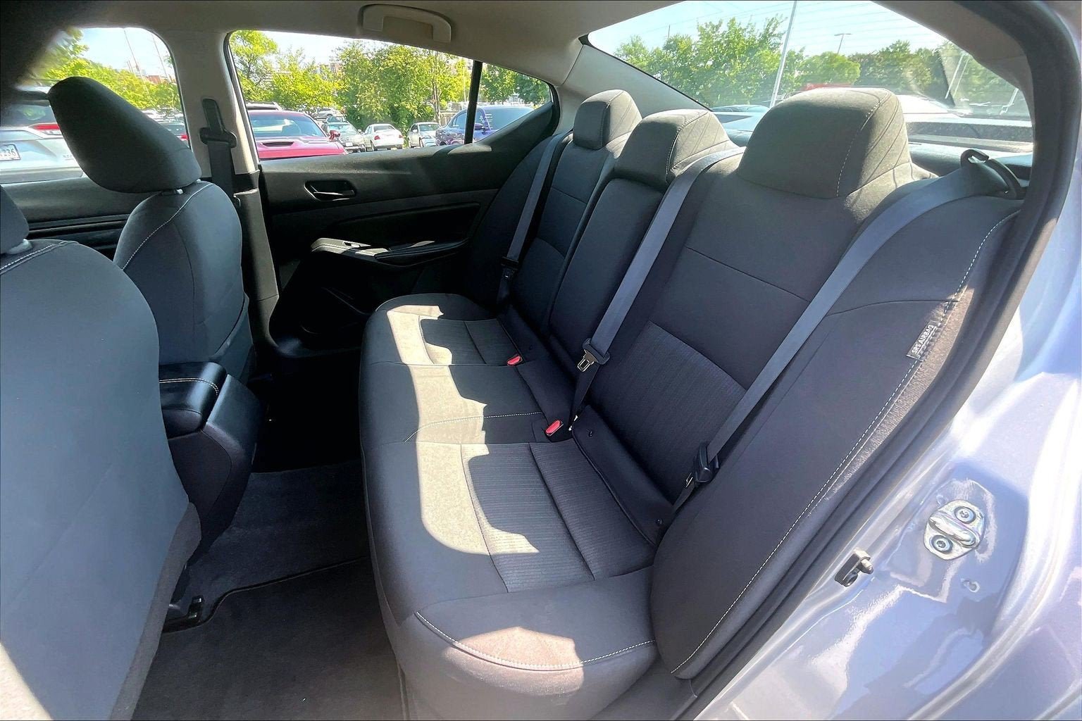 Used 2024 Nissan Altima 2.5 SV AWD/4WD image 24