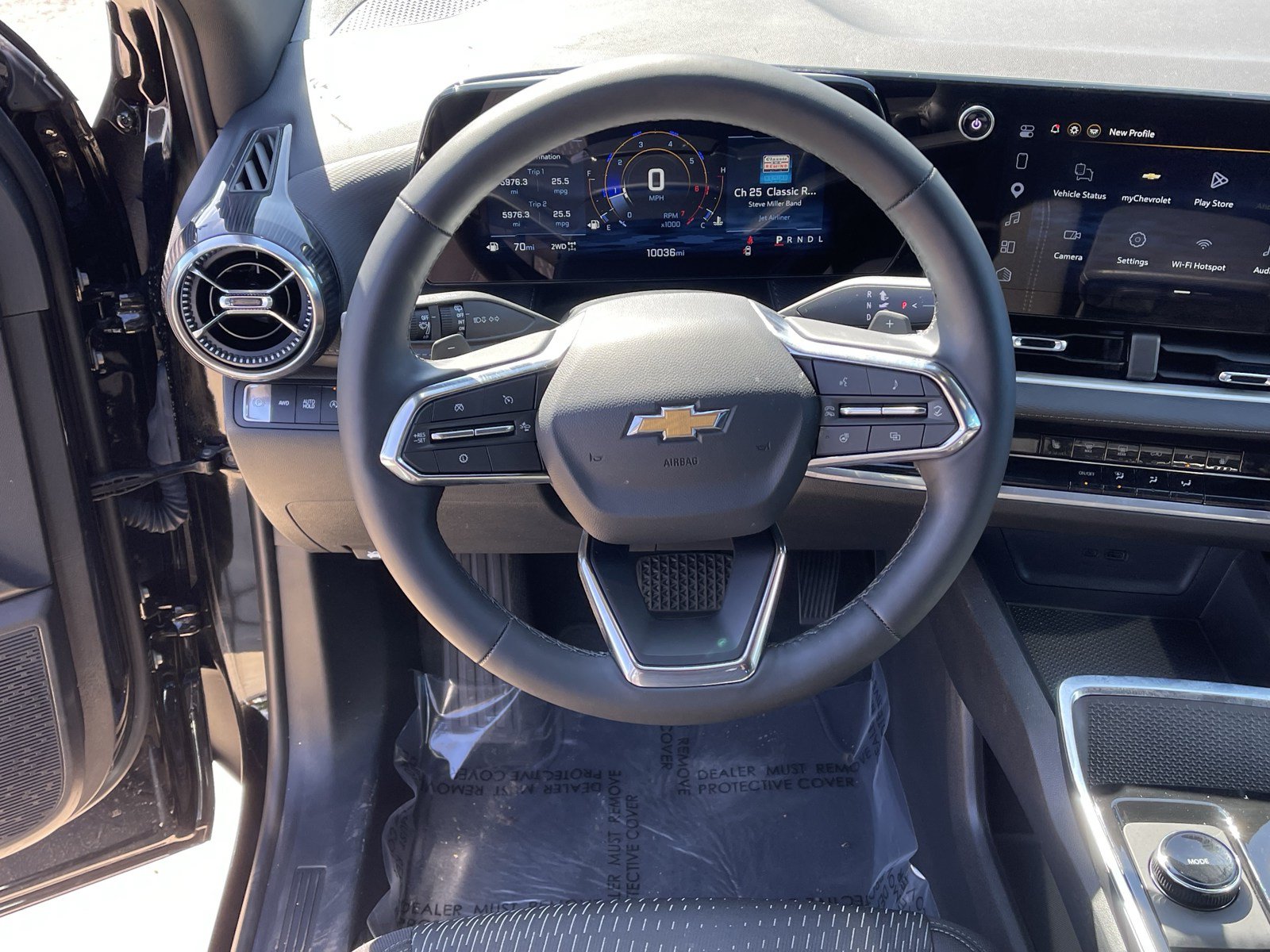 Used 2026 Chevrolet Equinox LT AWD/4WD image 13