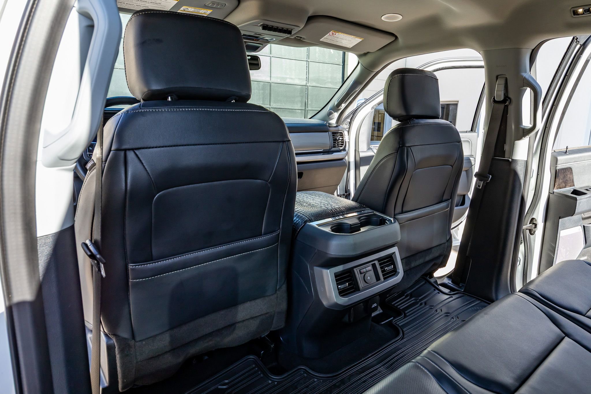 Used 2023 Ford F350 Lariat w/ Lariat Ultimate Package image 33