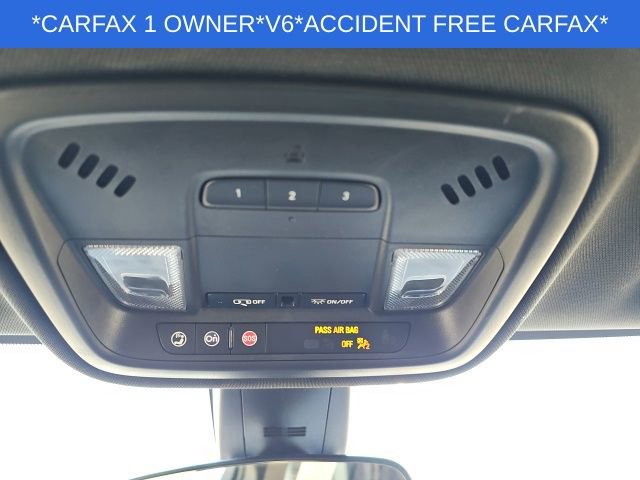 Used 2023 Chevrolet Traverse LT FWD image 48