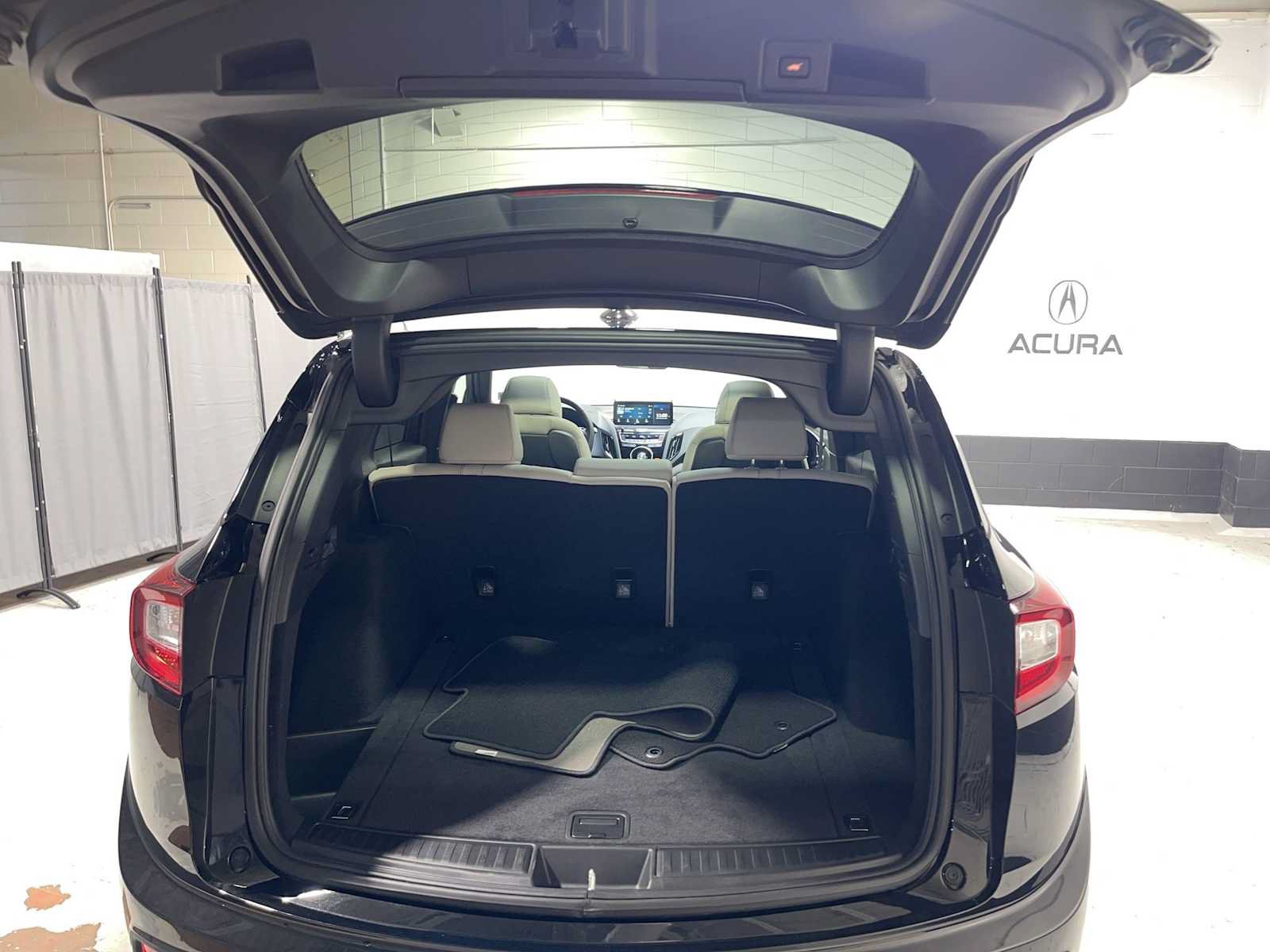 Certified 2026 Acura RDX SH-AWD image 19