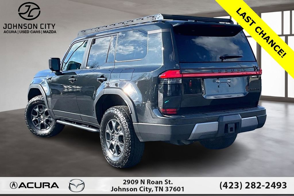 Used 2024 Lexus GX 550 550 Overtrail image 13