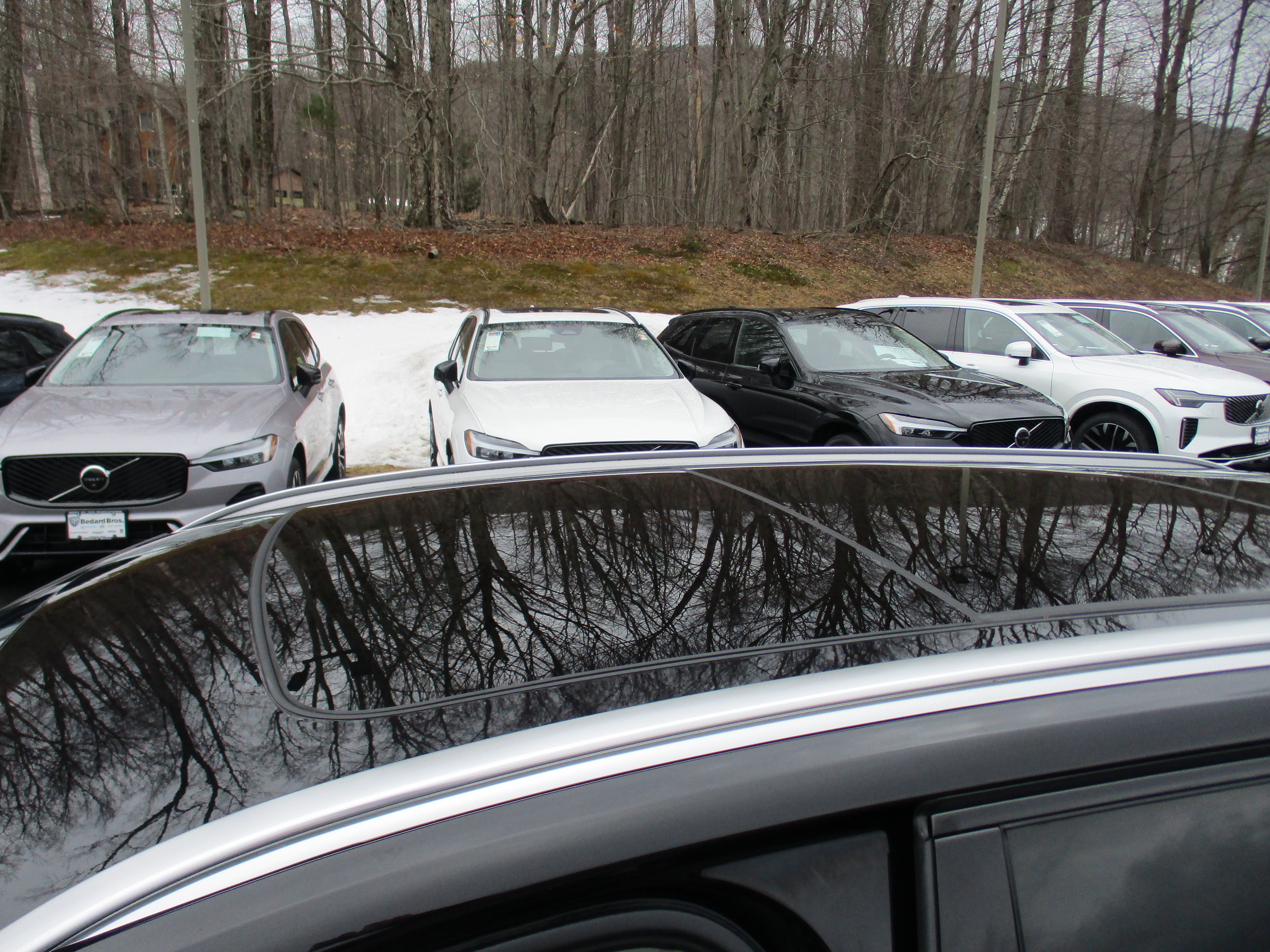 Used 2020 Volvo V60 T5 Cross Country image 10