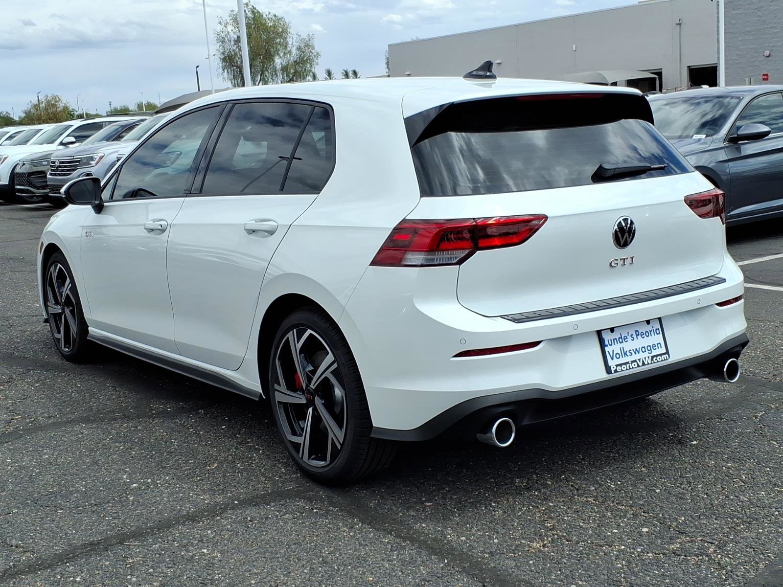 New 2026 Volkswagen GTI SE image 5