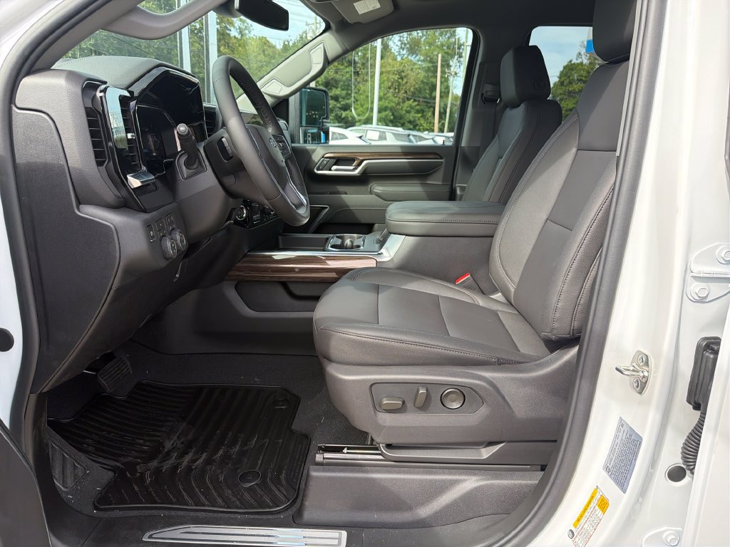 New 2026 Chevrolet Silverado 2500 LT w/ Trail Boss Package AWD/4WD image 10