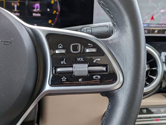 Used 2021 Mercedes-Benz GLB 250 image 33